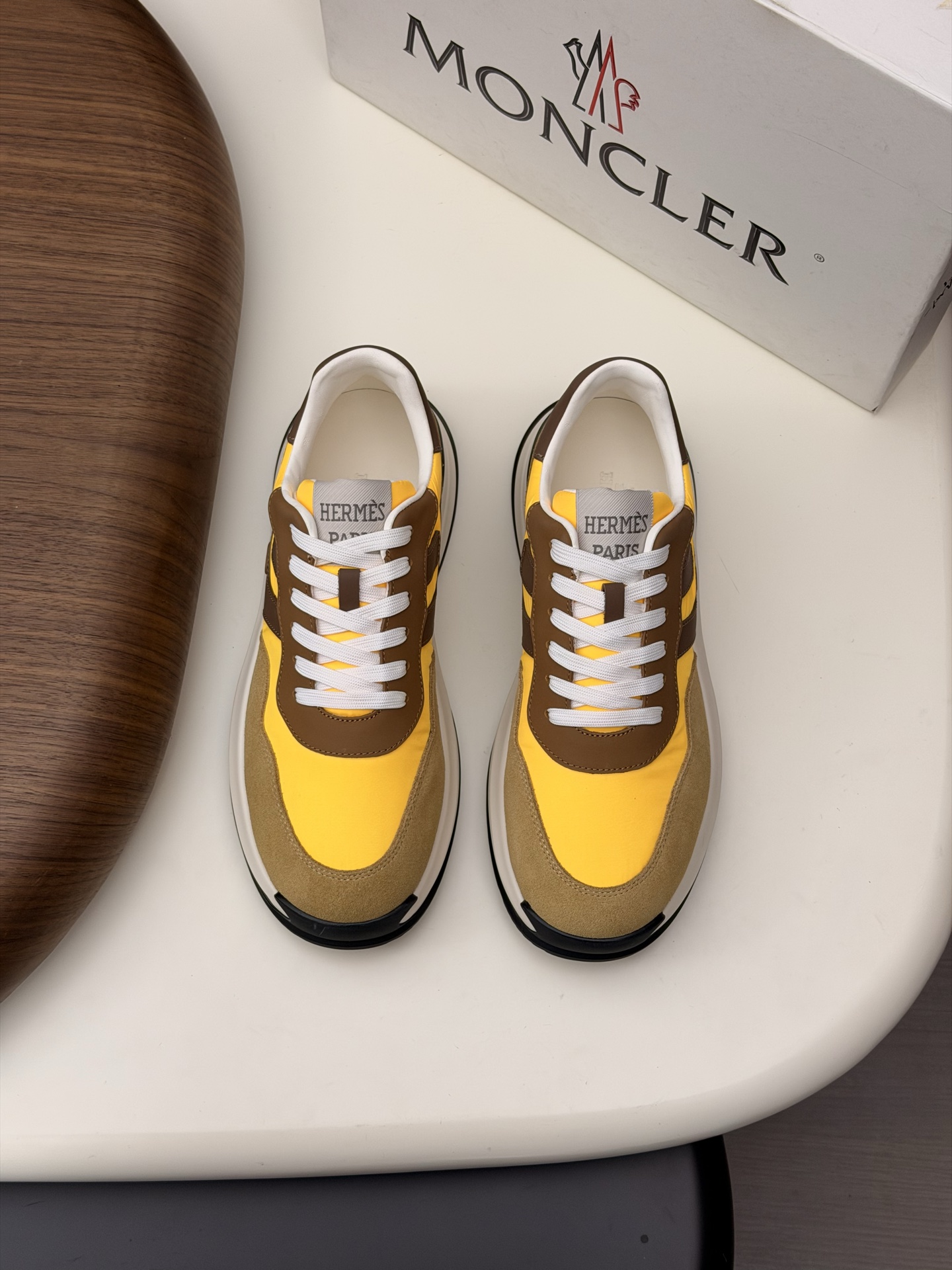 몽클레어 몽클레르(Moncler) 테크니컬 누벅 & 메쉬 믹스 스니커즈 신발