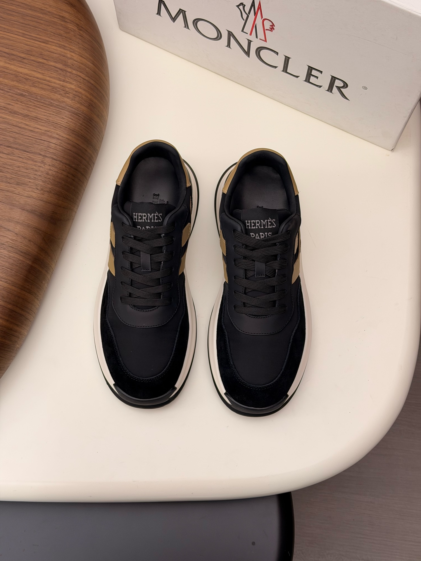 몽클레어 몽클레르(Moncler) 테크니컬 누벅 & 메쉬 믹스 스니커즈 신발