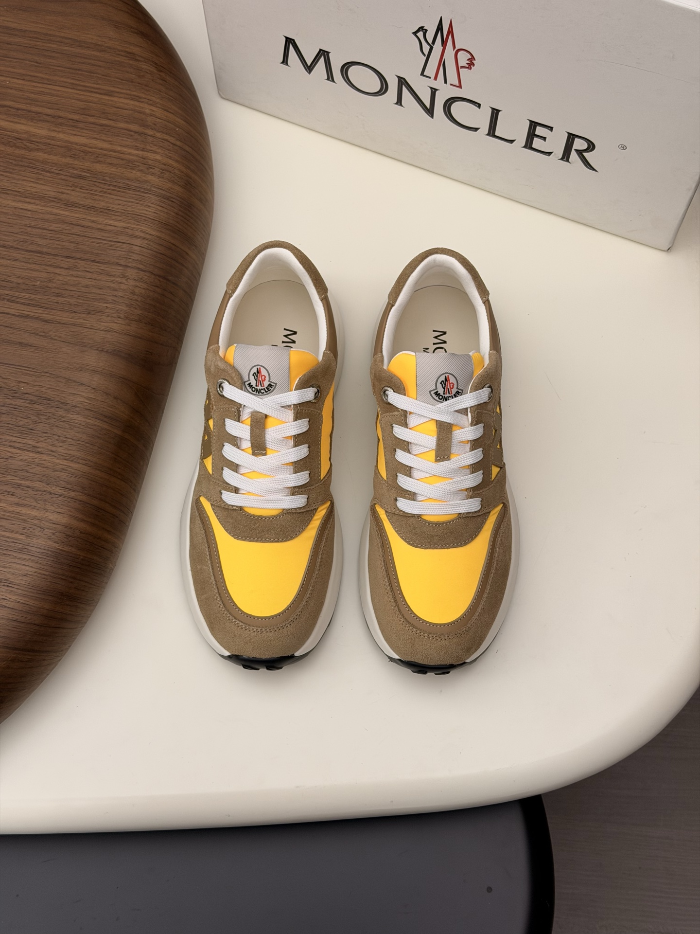 몽클레어 몽클레르(Moncler) 테크니컬 누벅 & 메쉬 믹스 스니커즈 신발