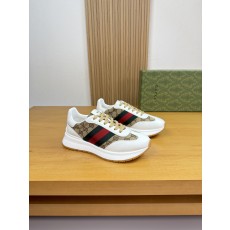 구찌(Gucci) 나파 레더 & 시그니처 웹(Web) 스니커즈 신발