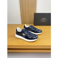 프라다(Prada) 광택 레더 & 캔버스 메탈 로고 스니커즈 신발