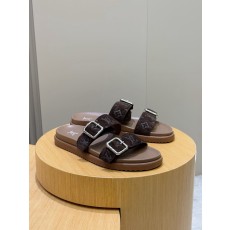 루이비통(LV) 오아시스(OASIS) 모노그램 스웨이드 샌들 슬리퍼 신발