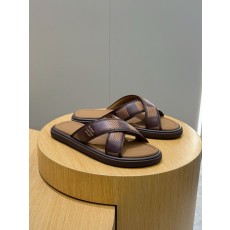 루이비통(LV) 워터프론트(Waterfront) 모노그램 워터프루프 슬리퍼 신발