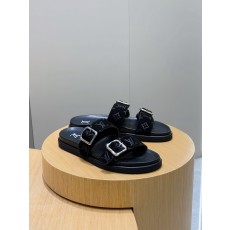 루이비통(LV) 오아시스(OASIS) 모노그램 스웨이드 뮬 슬리퍼 샌들 신발