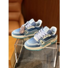 루이비통(LV) 트레이너(Trainer) 스웨이드 콤비 하이크 스니커즈 신발