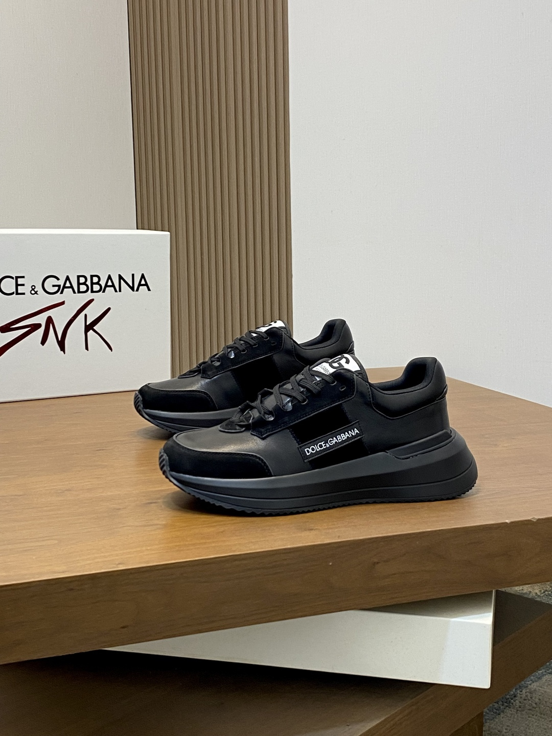 Dolce&Gabbana DG 돌체앤가바나(D&G) 쿠션(Cushion) 테크니컬 스니커즈 신발