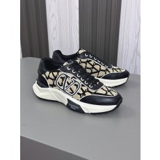 발렌티노(Valentino) 나파 레더 & 테크니컬 메쉬 스니커즈 신발