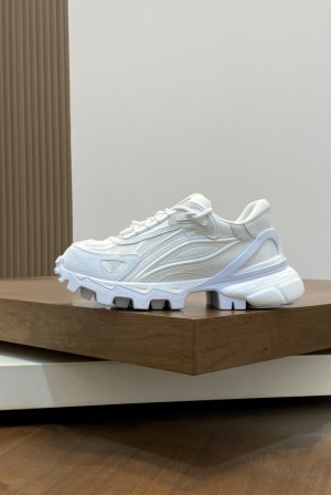 루이비통(LV) 나파 레더 & 테크니컬 메쉬 믹스 스니커즈 신발