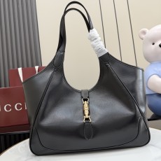 구찌(Gucci) 마켓 인스파이어드 블랙 레더 토트백 가방 라지
