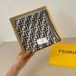 펜디(FENDI) FF 로고 실크 스카프 목도리 스카프