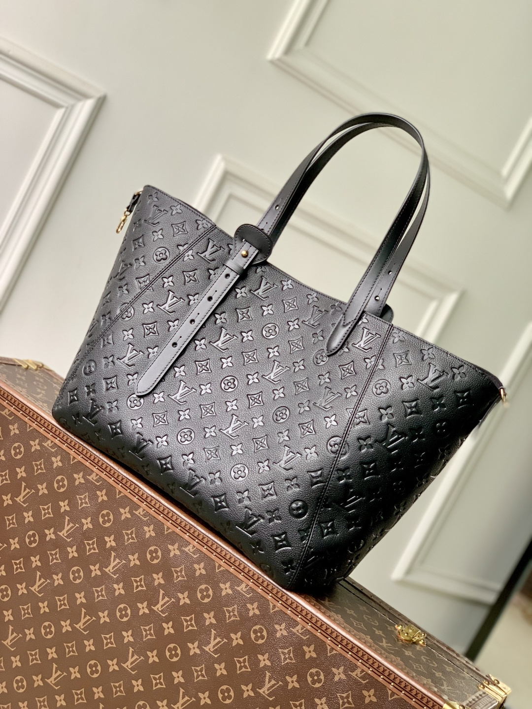 루이비통(Louis Vuitton) LV 올 인 원(All In One) MM - 블랙 가방