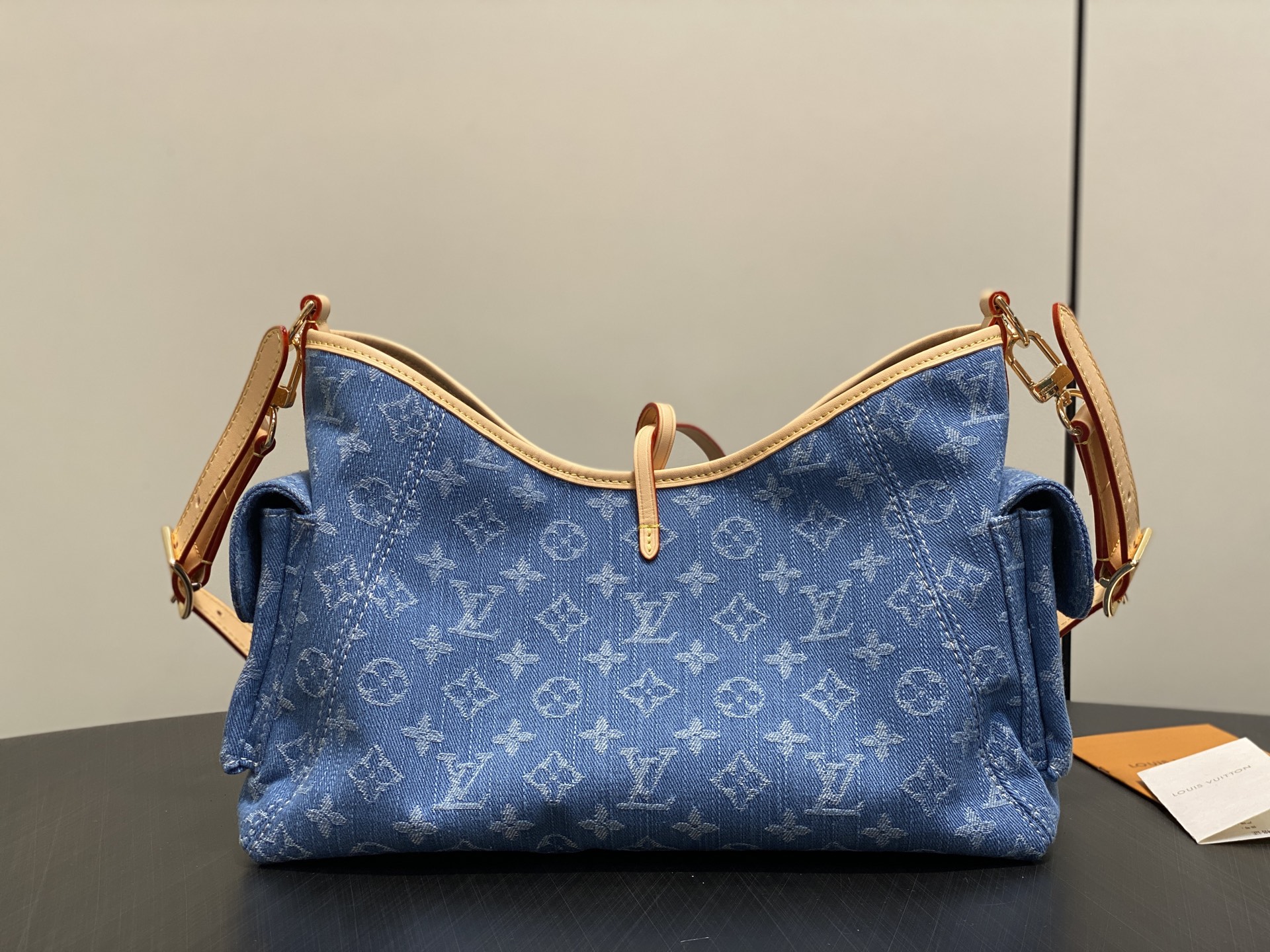 루이비통(Louis Vuitton) LV 캐리올 카고(Carryall Cargo) PM 가방 - 데님 블루