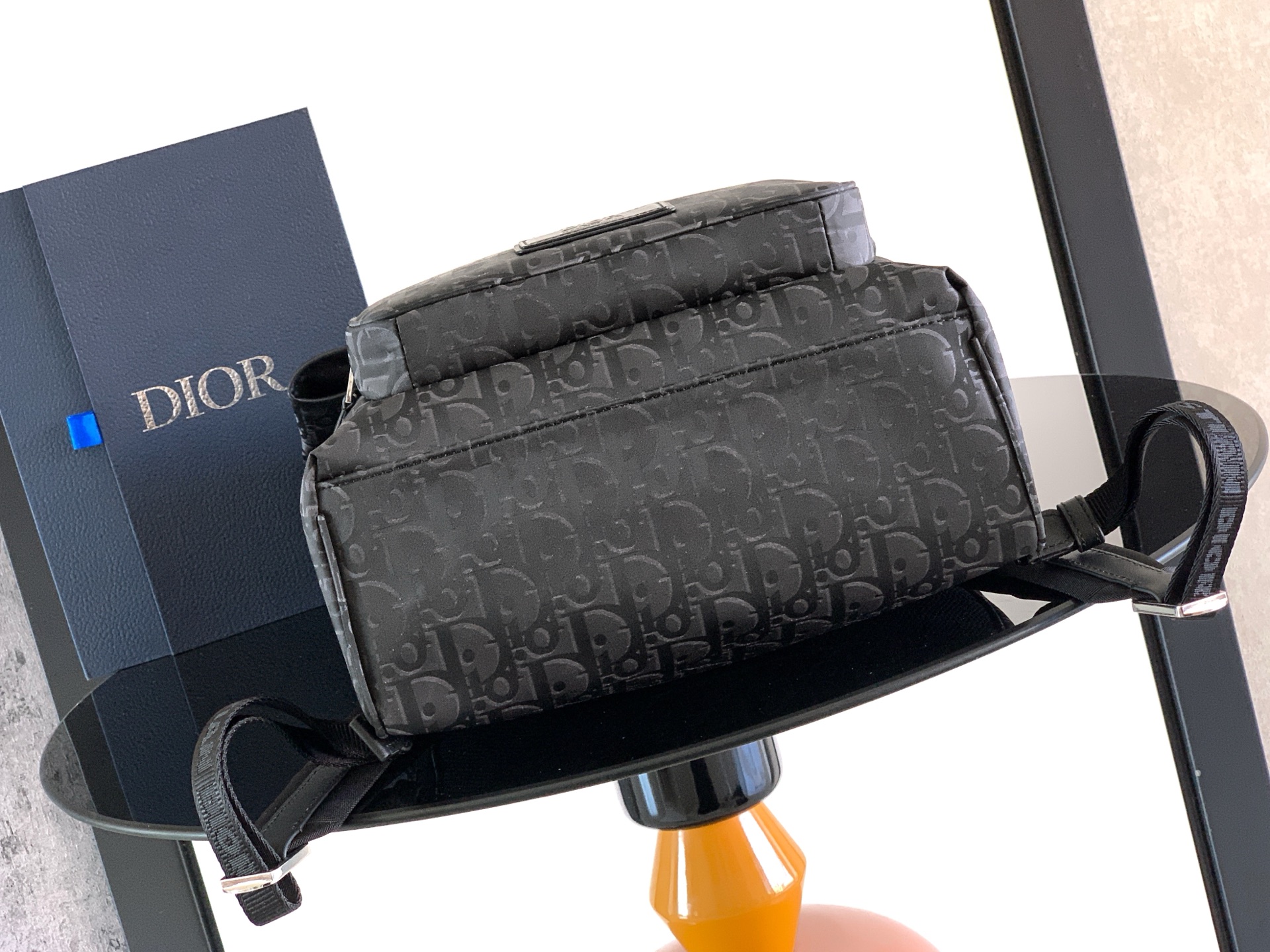 디올(Dior) 트렉(Trek) 롤탑 백팩 가방 - 블랙 오블리크