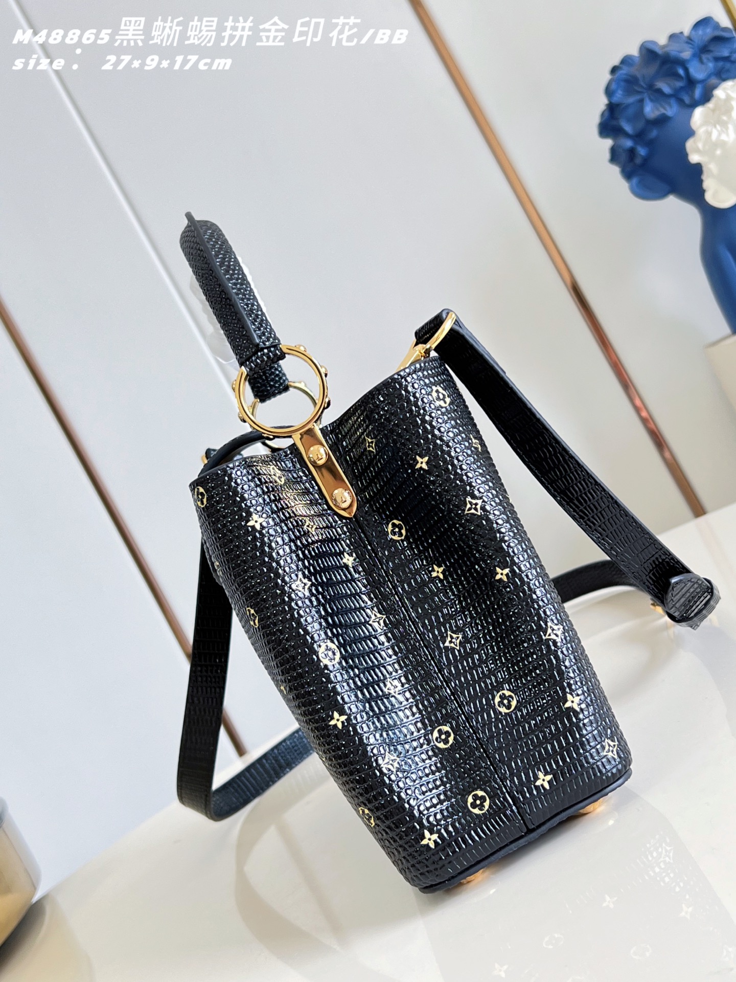 루이비통(Louis Vuitton) LV Capucines 카퓌신 BB 핸드백 토트백 숄더백 가방
