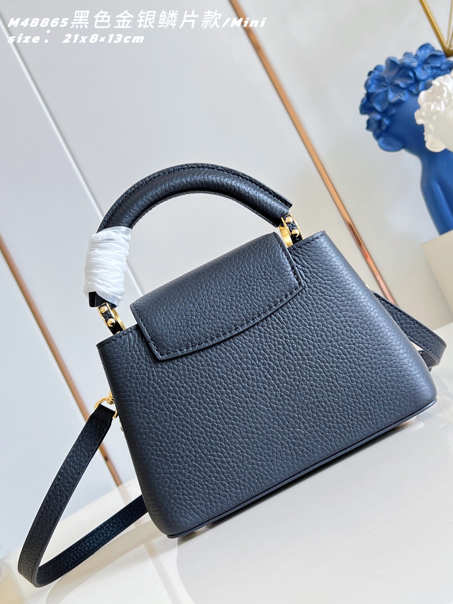 루이비통(Louis Vuitton) LV Capucines 카퓌신 토트백 숄더백 가방 미니