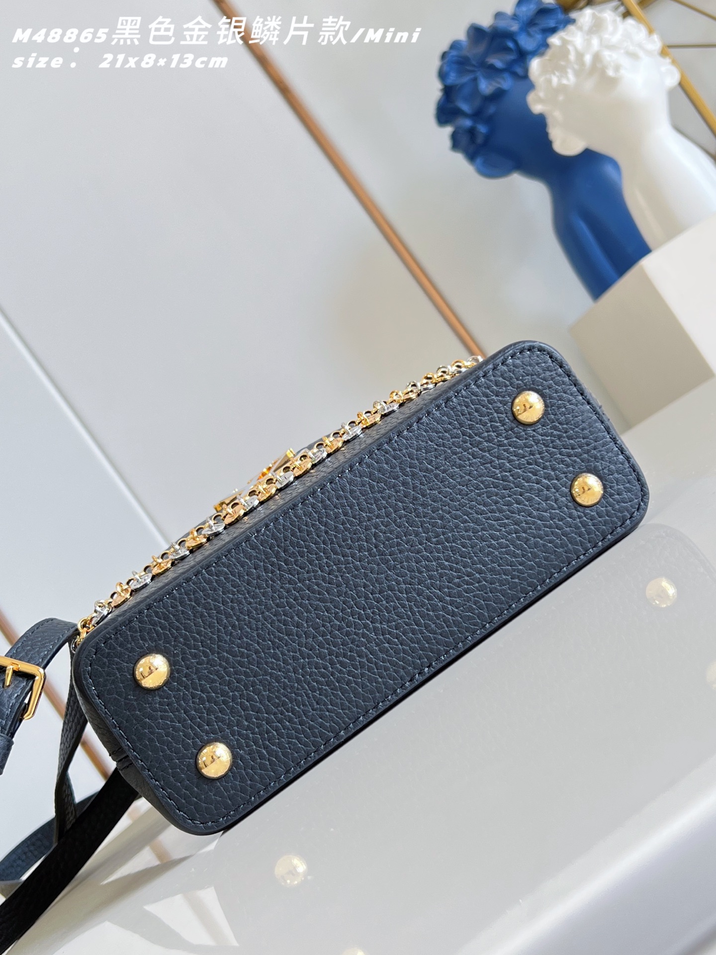 루이비통(Louis Vuitton) LV Capucines 카퓌신 토트백 숄더백 가방 미니