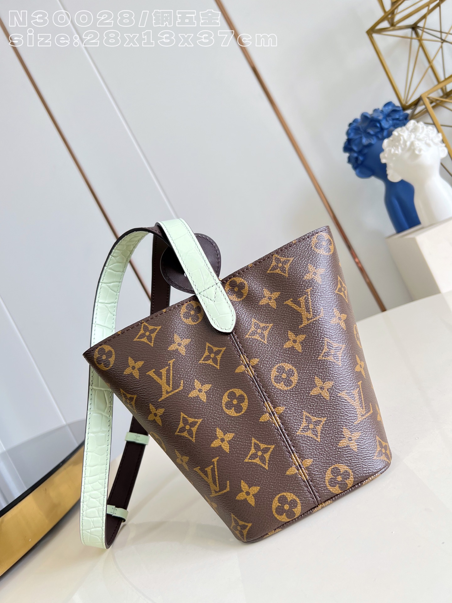 루이비통(Louis Vuitton) LV 올 인(All In) BB 가방