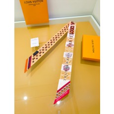 루이비통(LV) 트윌리 실크 스카프 목도리 스카프