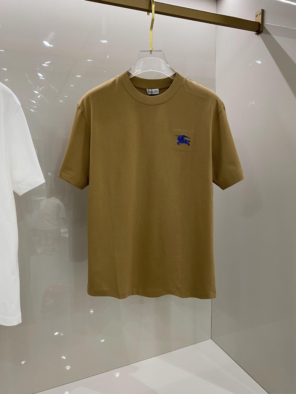 버버리(BURBERRY) 로고 포인트 반팔 티셔츠 의류