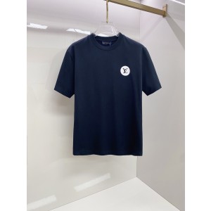 루이비통(LV) 미니멀 로고 반팔 티셔츠 의류