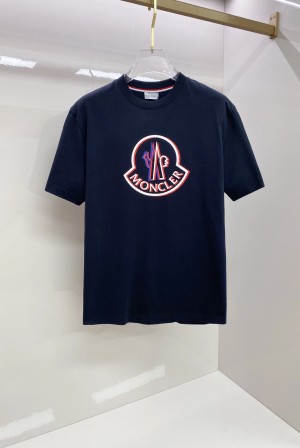 몽클레어 몽클레르(MONCLER) 로고 패치 반팔 티셔츠 의류