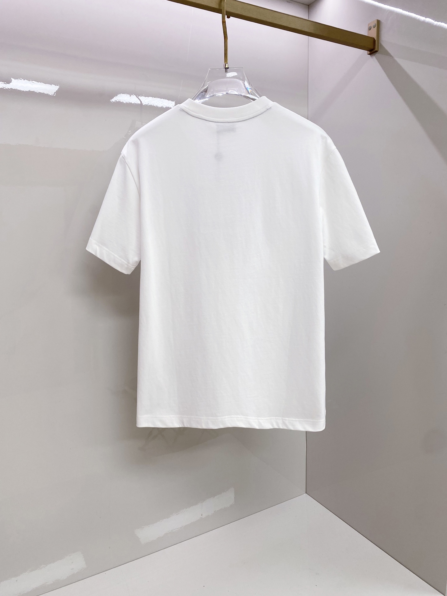 몽클레어 몽클레르(MONCLER) 로고 패치 반팔 티셔츠 의류