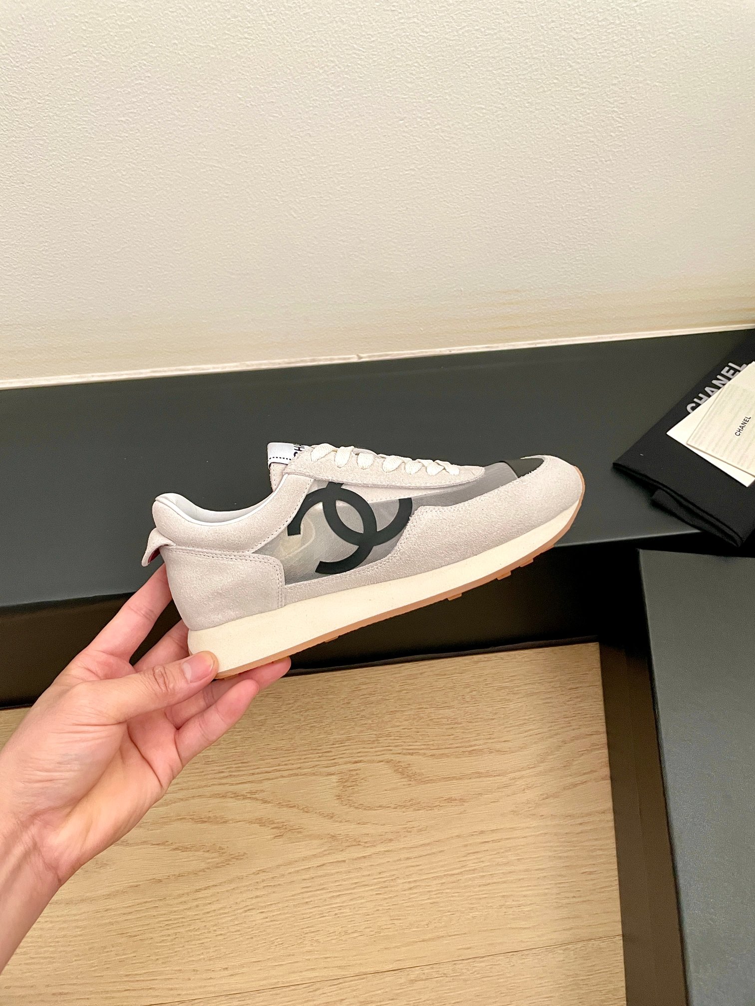 샤넬(CHANEL) 판다 컬러 독일군 스니커즈 신발