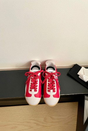 샤넬(CHANEL) 클래식 독일군 스니커즈 신발