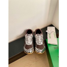 보테가베네타(BOTTEGA VENETA) 오르빗 스니커즈 신발