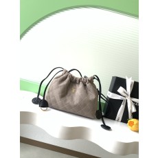 샤넬(Chanel) 럭키백(복주머니) 퀼팅 드로스트링 버킷백 가방