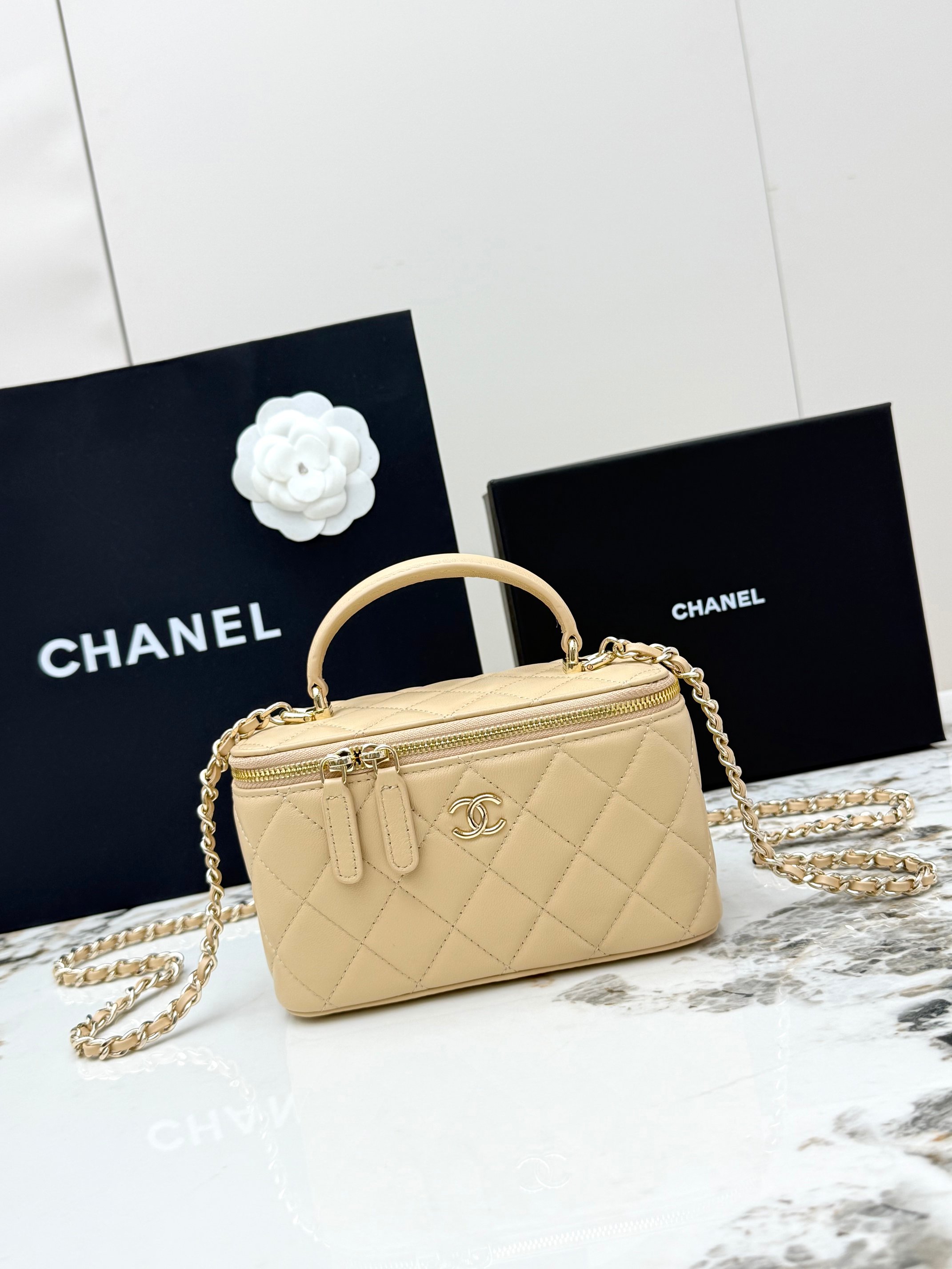 샤넬(Chanel) 21K 베니티 체인백 파우치백 가방 - 라지