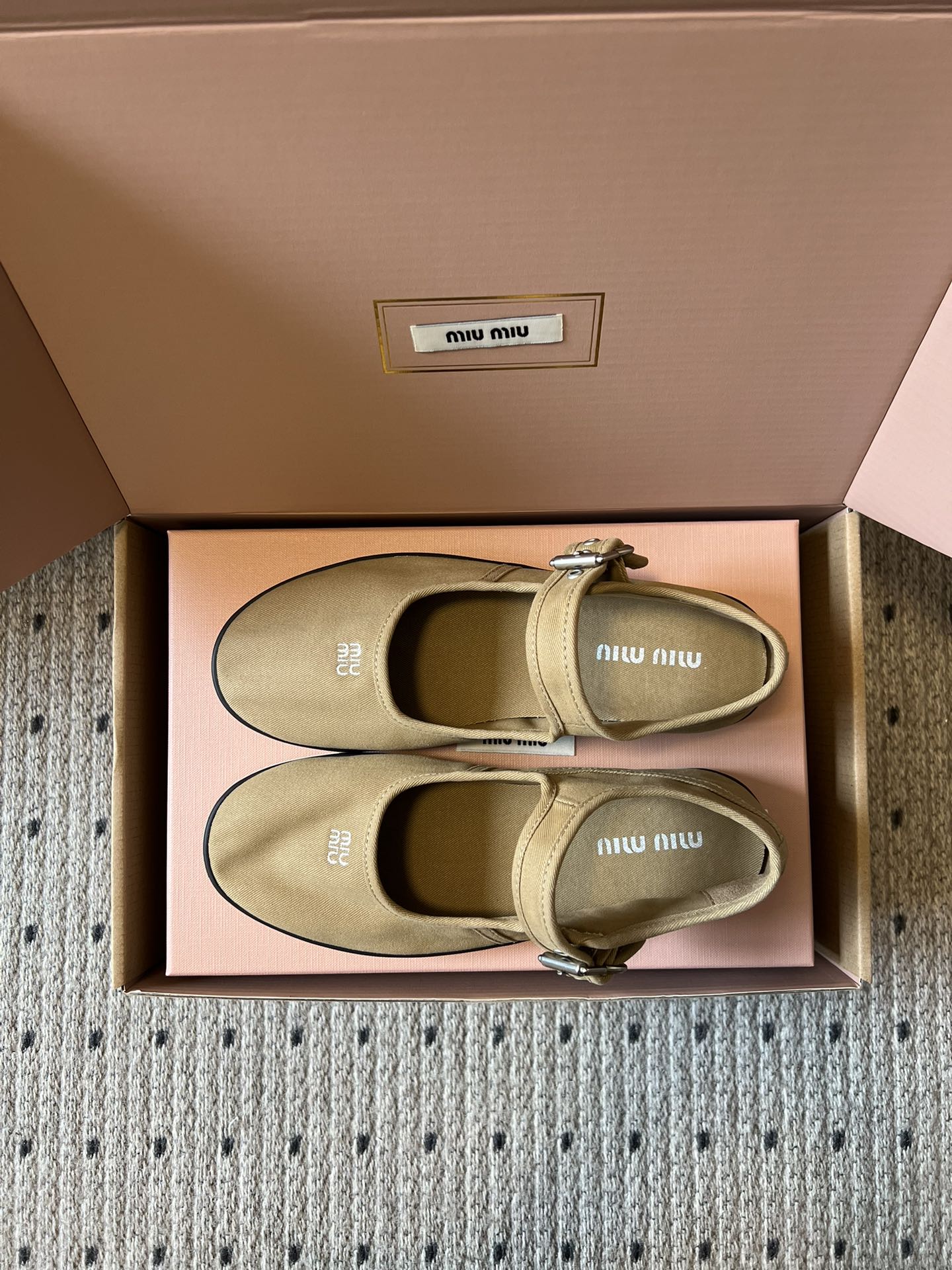 미우미우(MIU MIU) 캔버스 메리제인 슈즈 신발