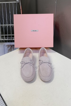 미우미우(MIU MIU) 스웨이드 드라이빙 슈즈 신발