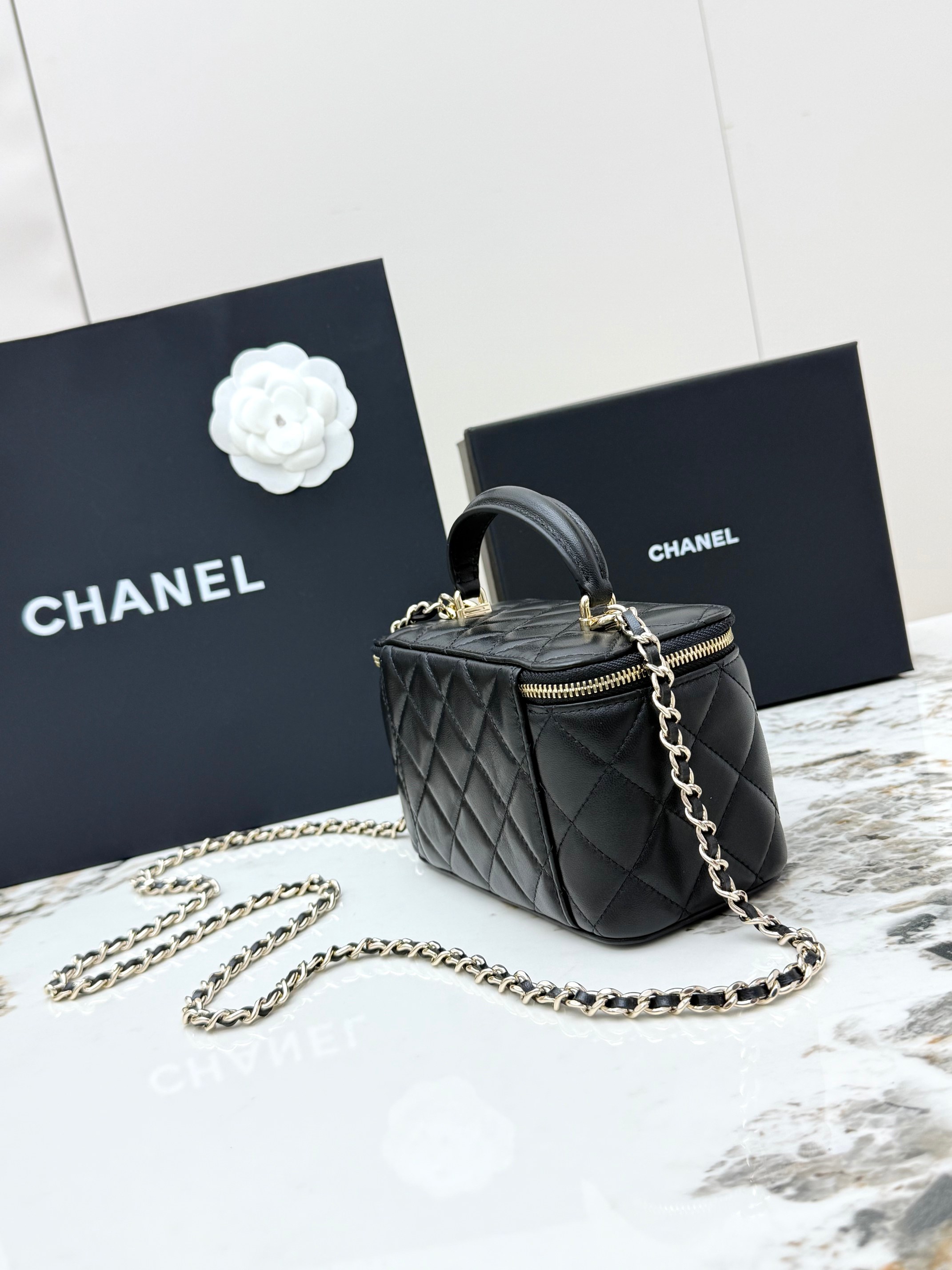 샤넬(Chanel) 21K 베니티 체인백 파우치백 가방 - 라지