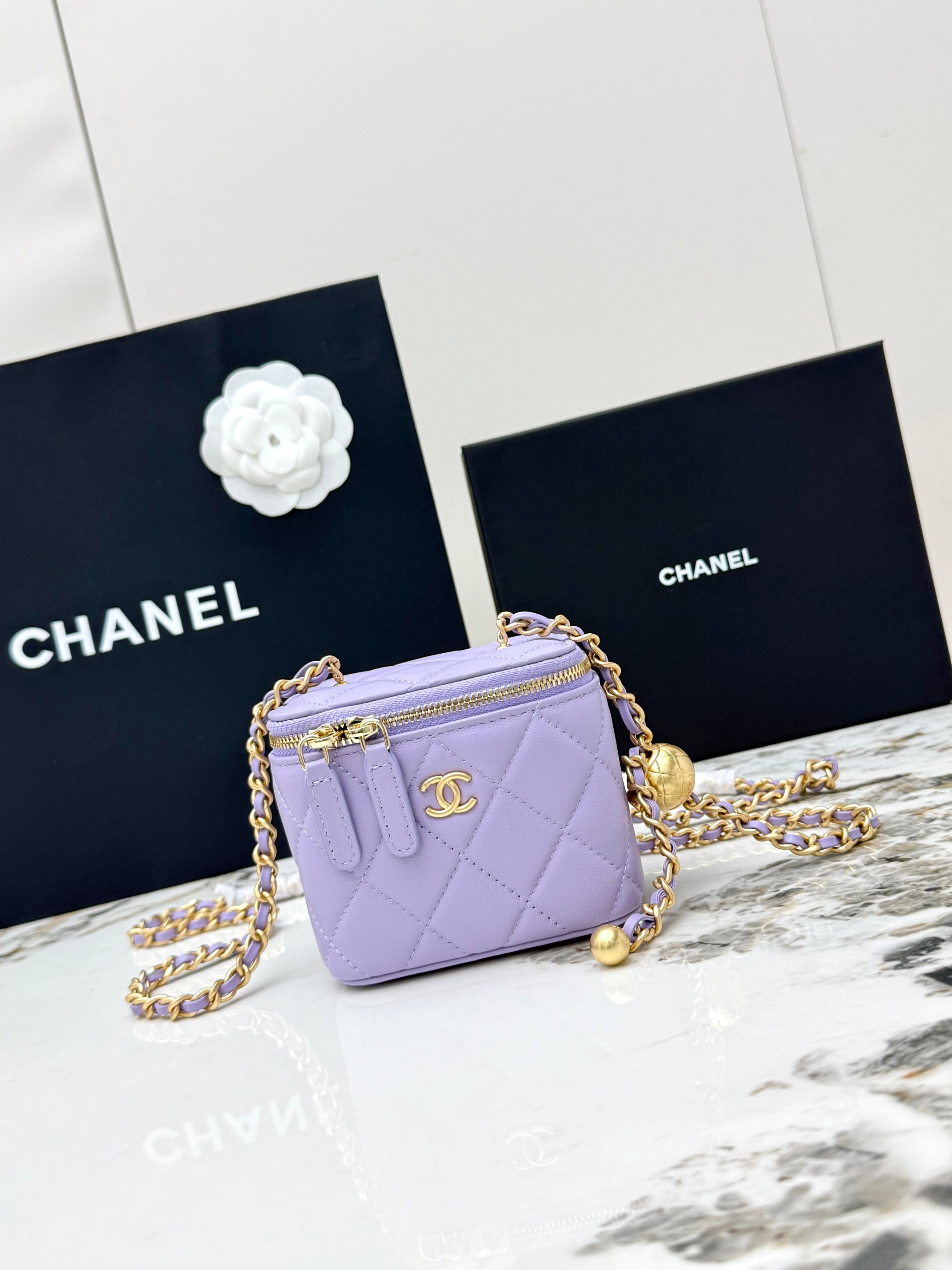 샤넬(Chanel) 21C 금볼 베니티 체인백 파우치백 가방 - 스몰