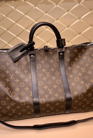 루이비통(Louis Vuitton) LV 키폴(Keepall) 55 여행용 백 가방