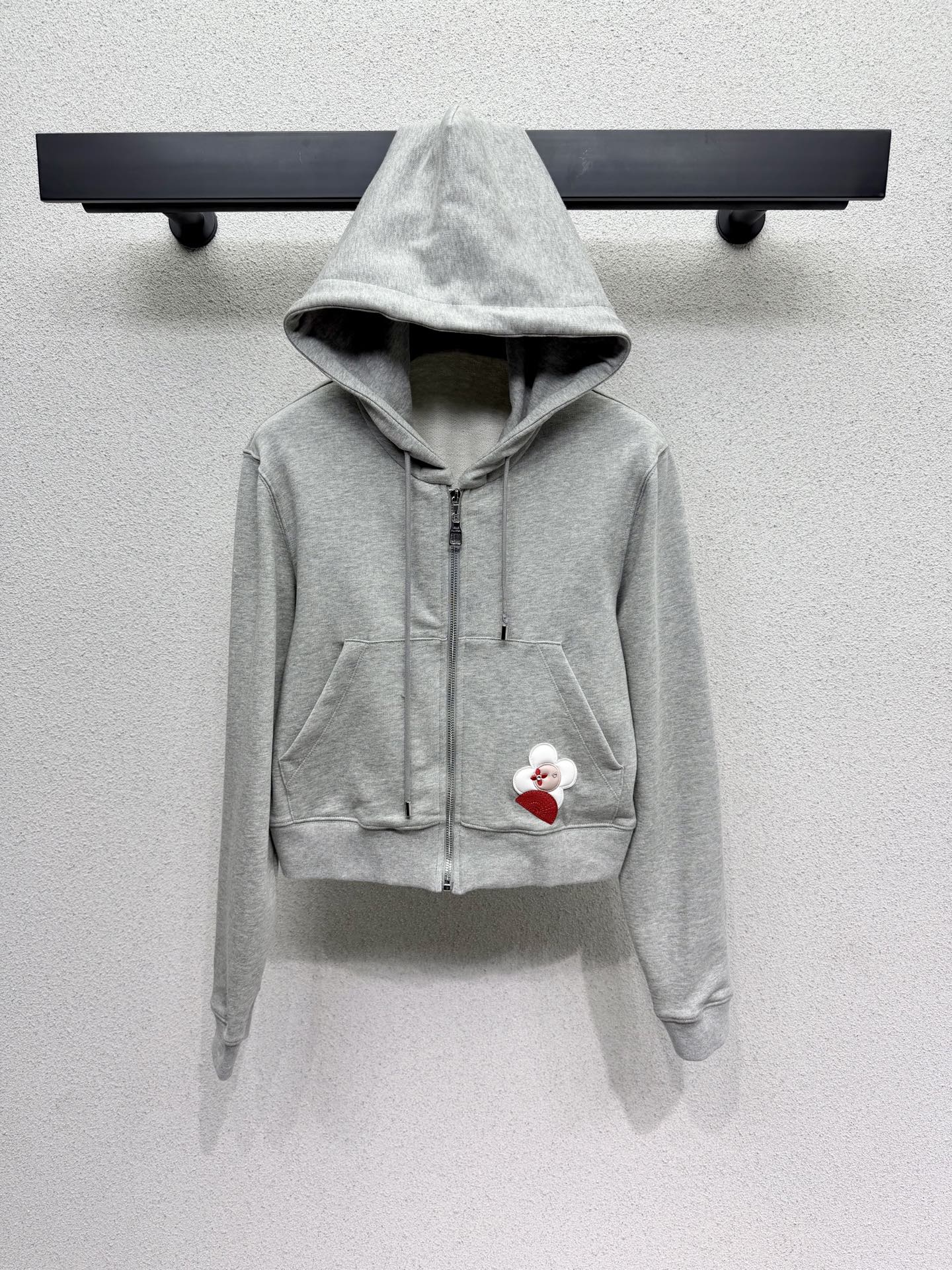 LV 루이비통 인형 꽃 장식 캐주얼 후드 집업 자켓 재킷 의류