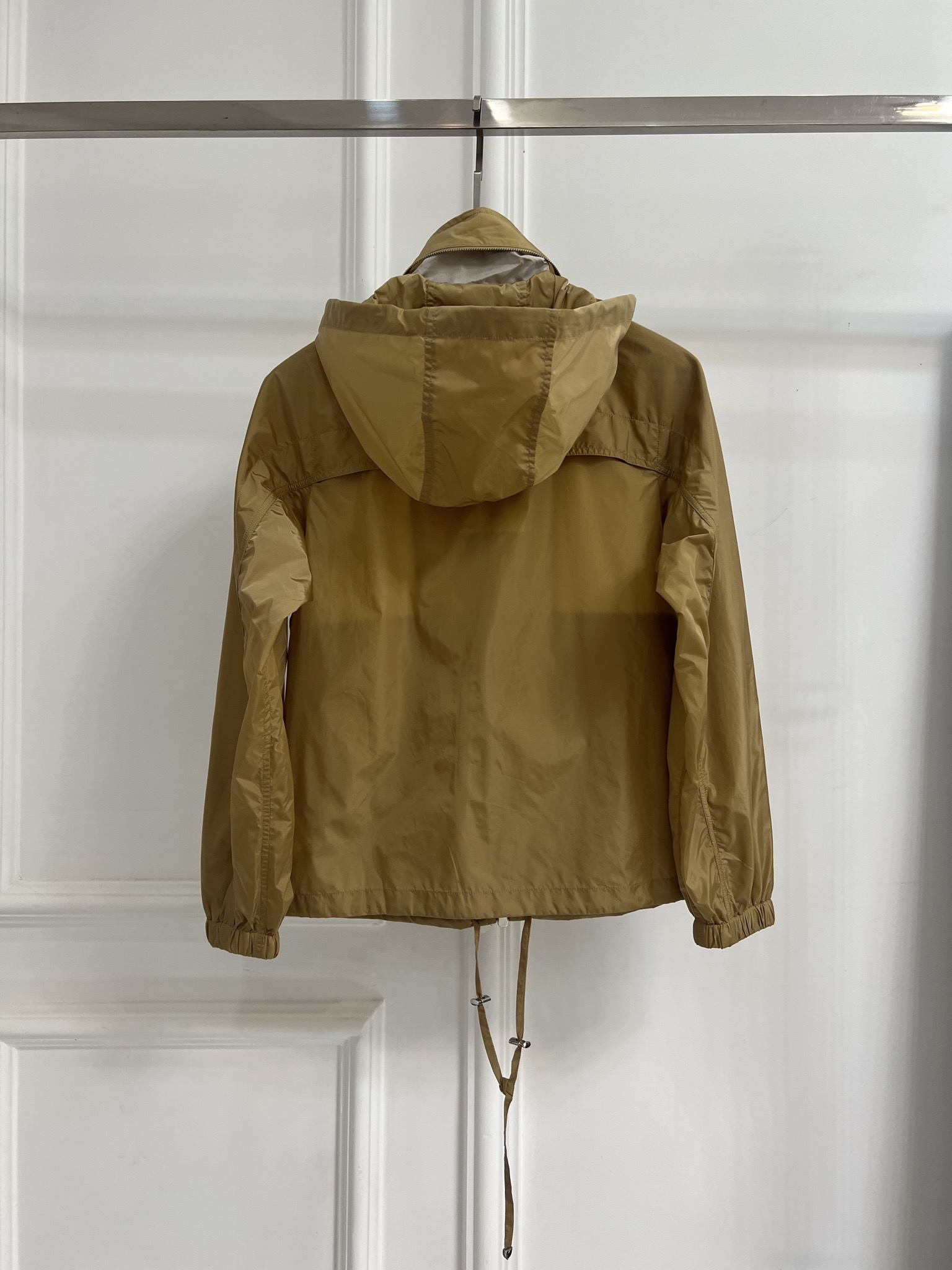 버버리(BURBERRY) 라이트 나일론 후드 자켓 의류