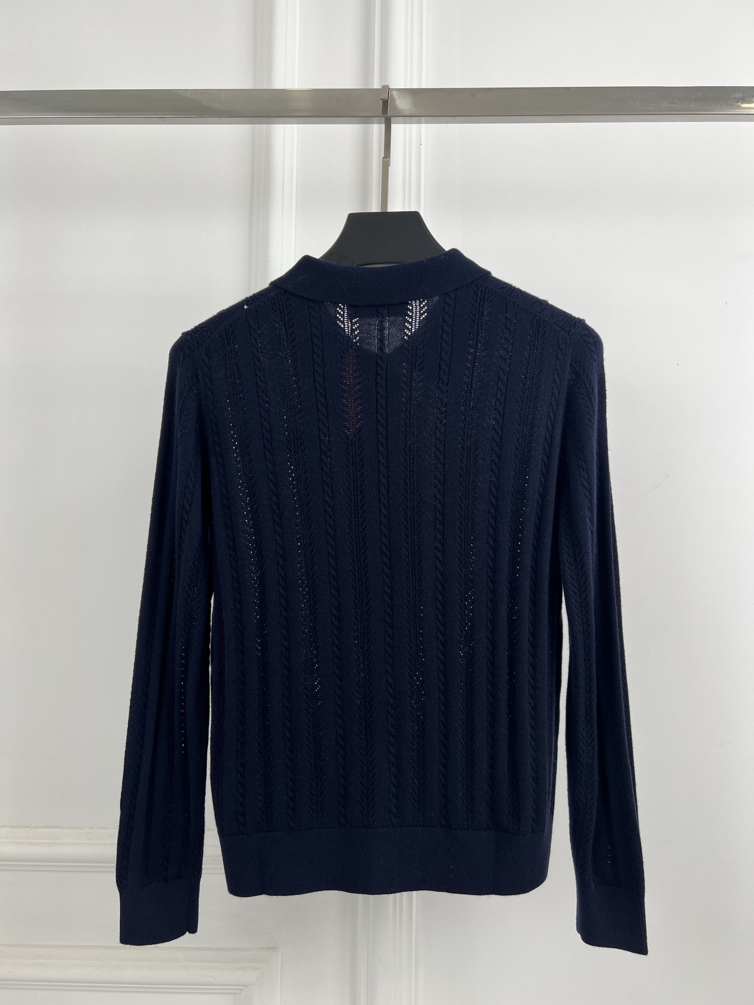 미우미우(MIU MIU) 로고 버튼 캐시미어 니트 가디건 의류