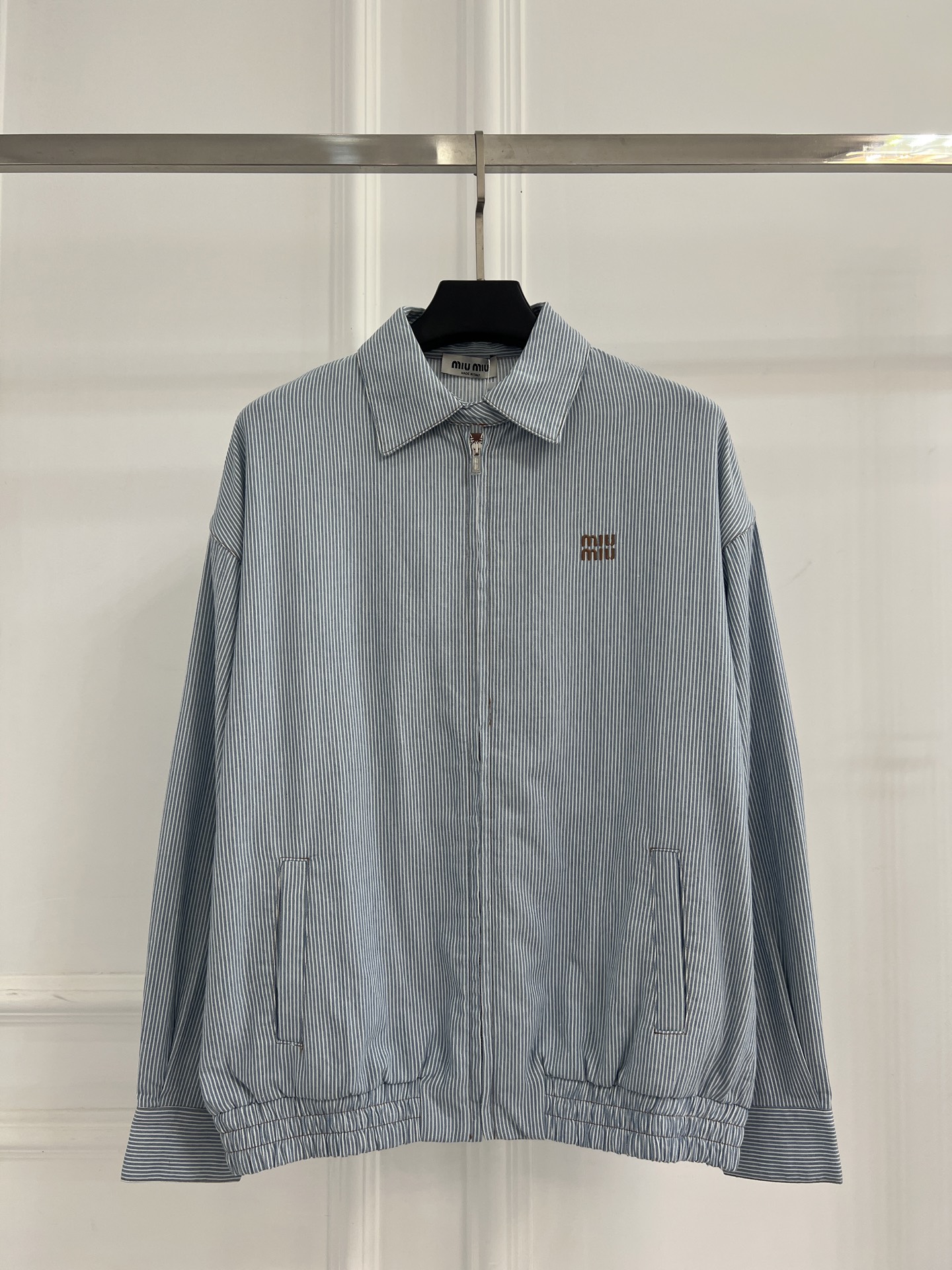 미우미우(MIU MIU) 스트라이프 워싱 데님 자켓 의류