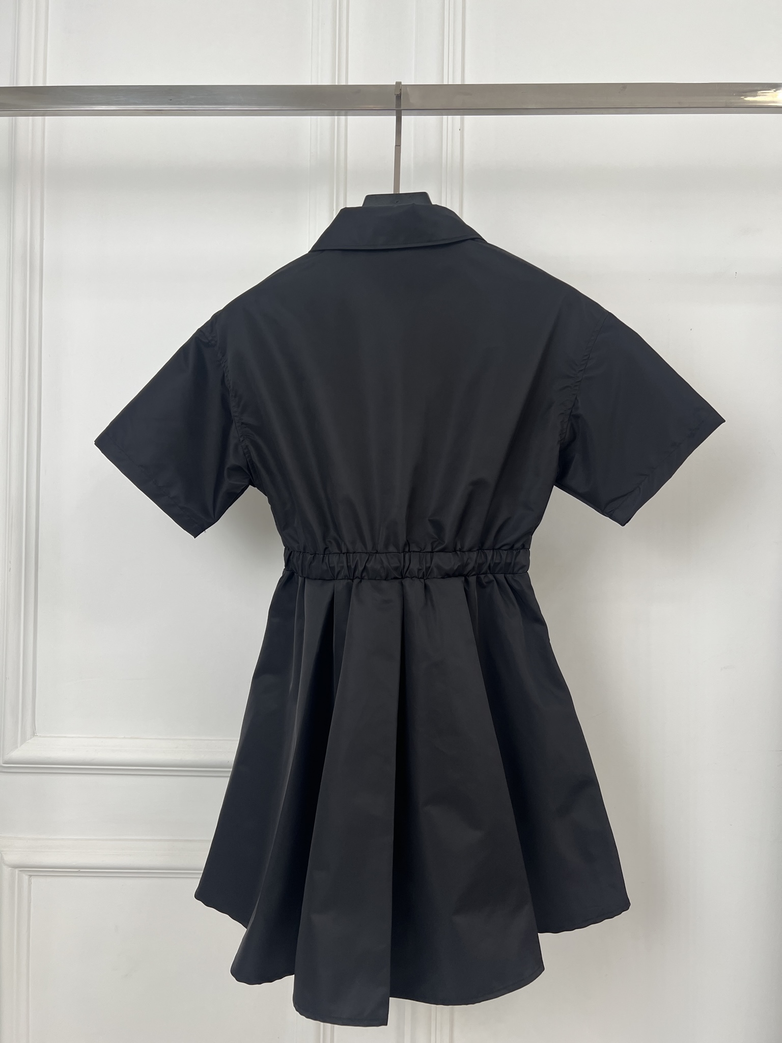 프라다(PRADA) 스트링 반팔 원피스 의류