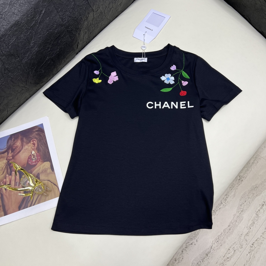 Chanel 샤넬 베이직 라운드 로고 반팔 티셔츠 의류