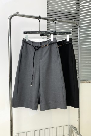 Loewe 로에베 고퀄리티 자수 수트 6부 팬츠 바지 의류