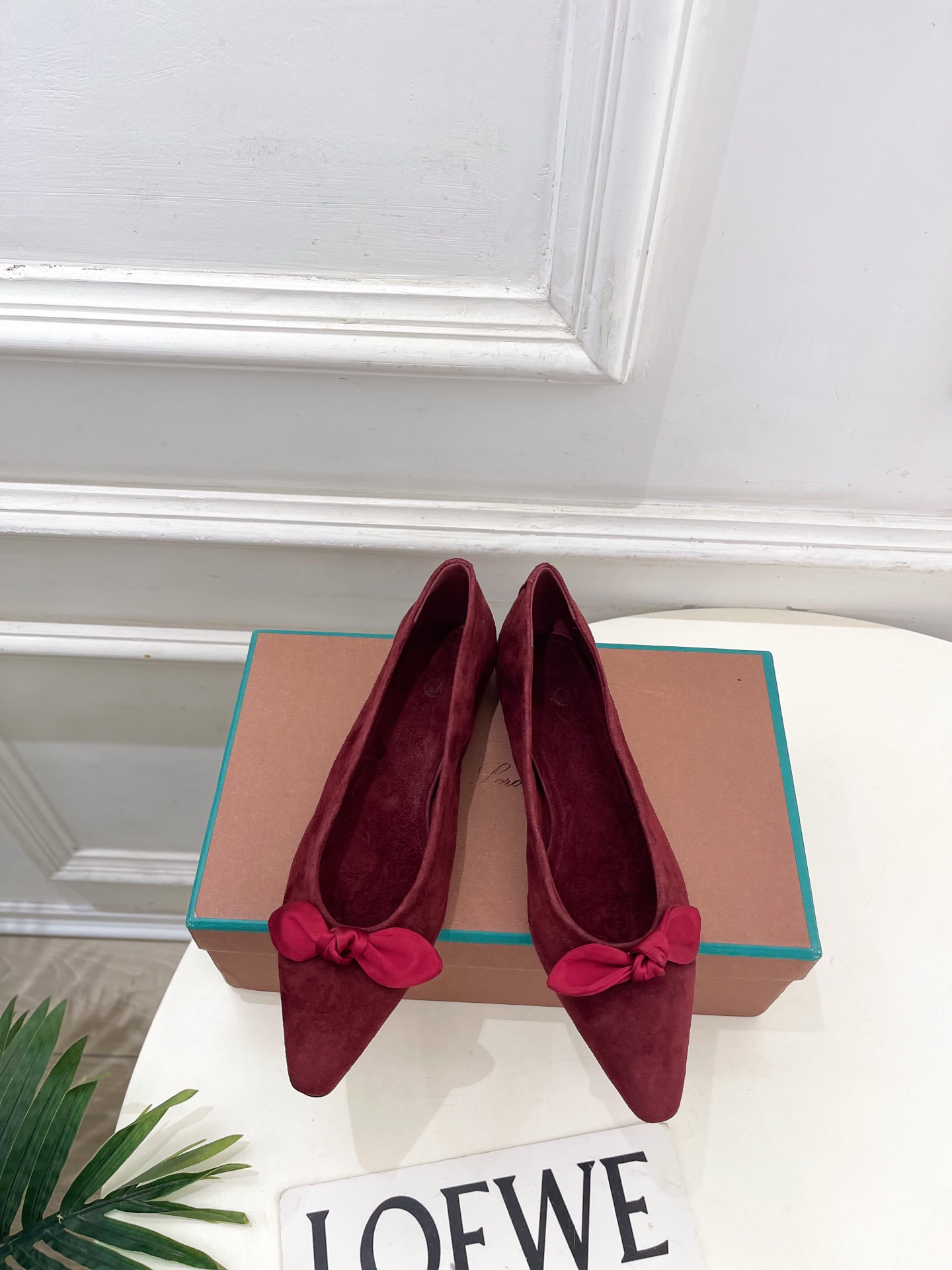 로로피아나(LORO PIANA) 리본 발레 플랫 슈즈 신발