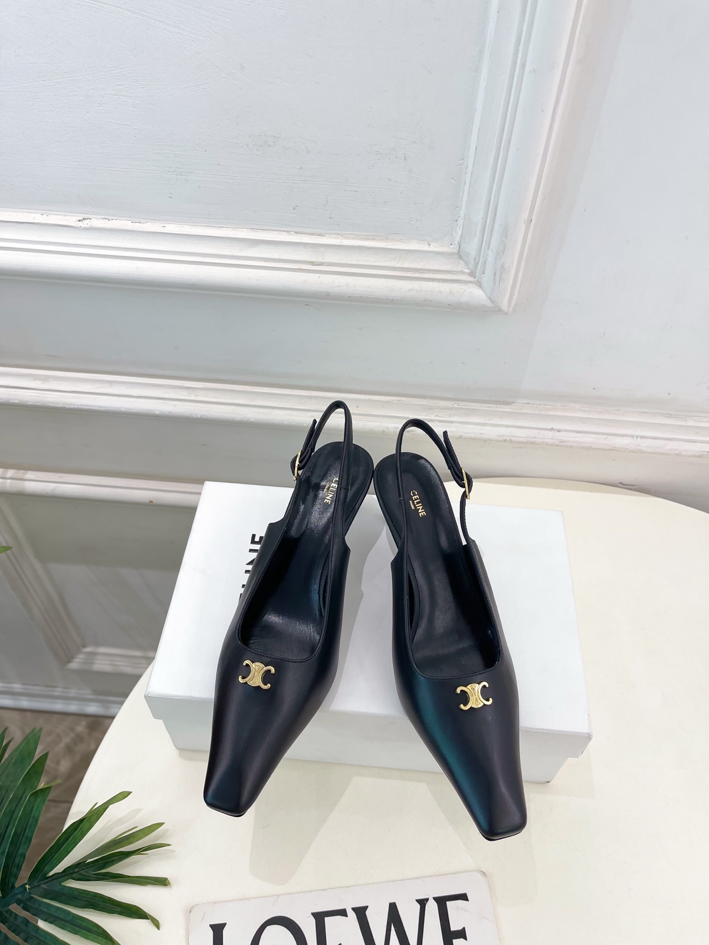 셀린느(CELINE) 스퀘어토 백오픈 힐 샌들 신발