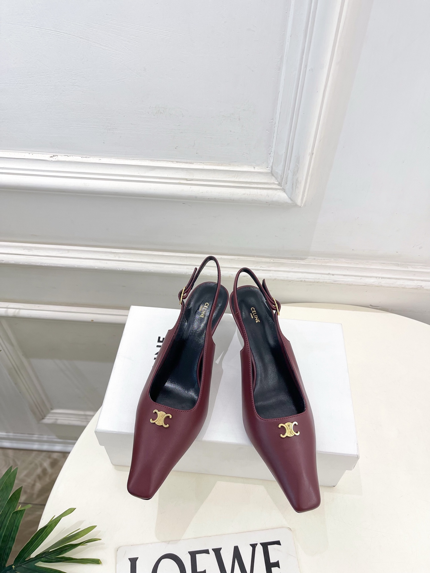 셀린느(CELINE) 스퀘어토 백오픈 힐 샌들 신발