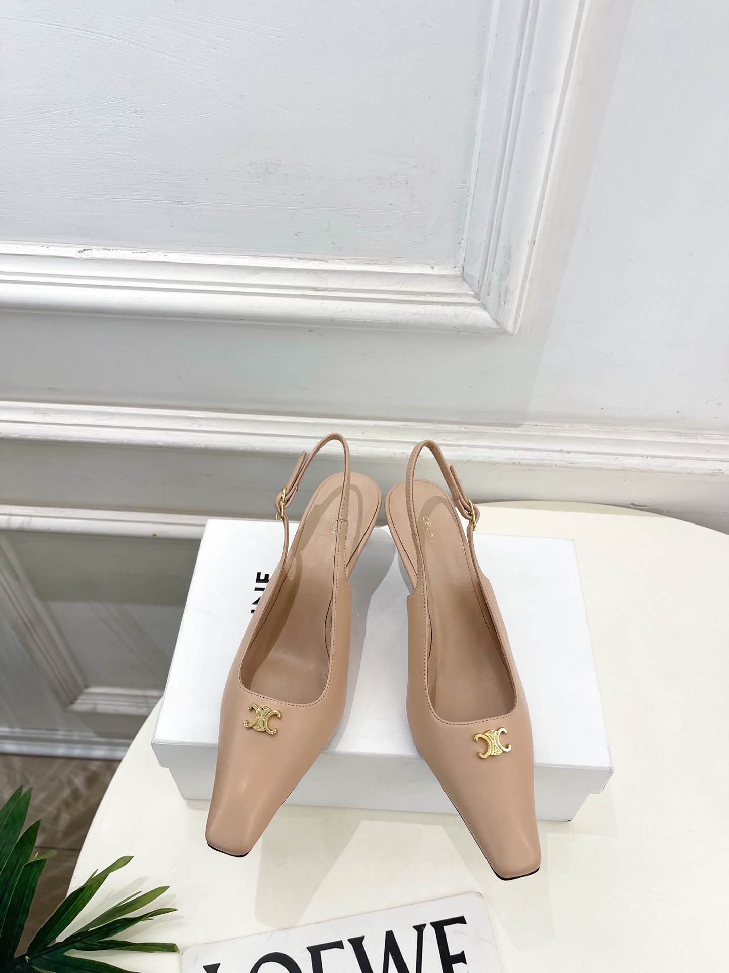 셀린느(CELINE) 스퀘어토 백오픈 힐 샌들 신발