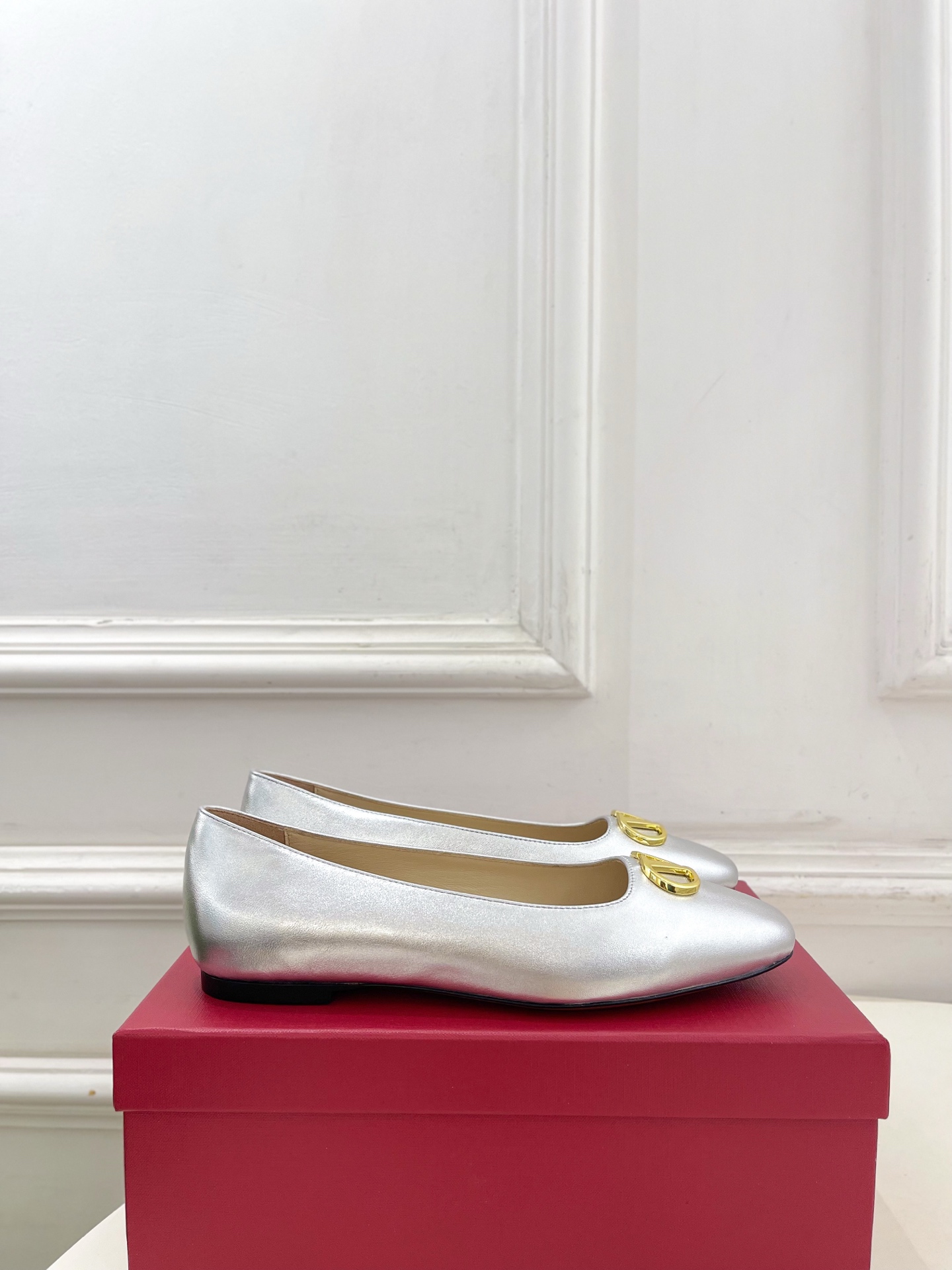 발렌티노(VALENTINO) 발레 플랫 슈즈 신발