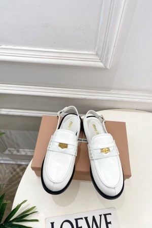 미우미우(MIU MIU) 백오픈 로퍼 슬리퍼 신발