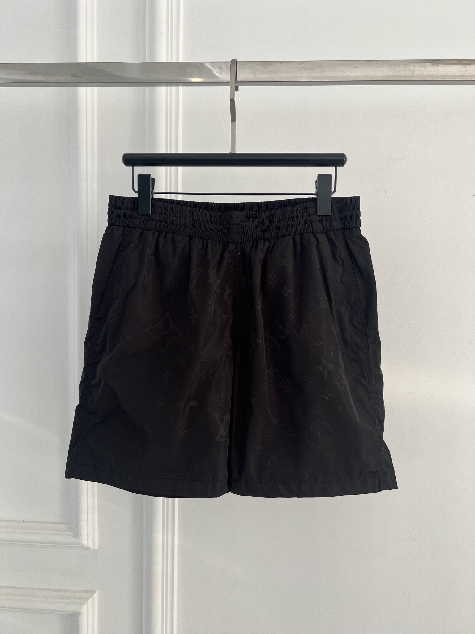 루이비통(LV) 비치 쇼츠 반바지 의류